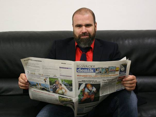 Ředitel Slováckého divadla Michal Zetel v redakci Slováckého deníku - foto DENÍK/Lucie Martináková