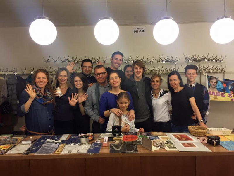 Dobročinný bazar ve Slováckém divadle v roce 2015, foto archiv SD