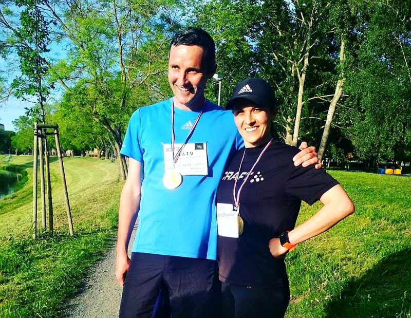 Pavlíně byl při prvním půlmaratonu oporou kolega a kamarád David Vacke