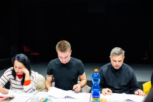 SD_Tramvaj do stanice Touha_ zahajovací zkouška_Jitka Hlaváčová_ Pavel Šupina_David Vaculík